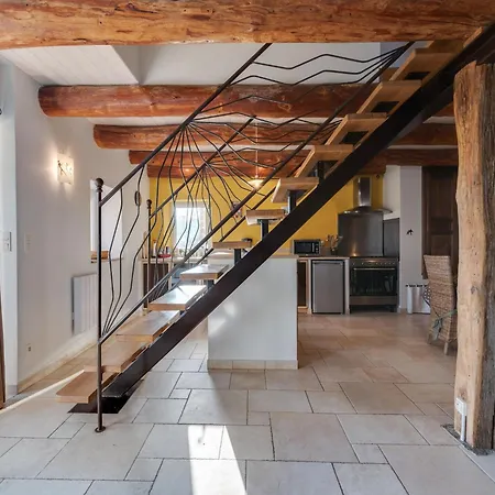 In Beauzire With Garden And Private Terrace *