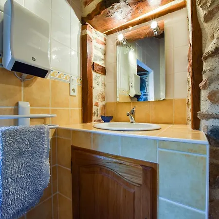 In Beauzire With Garden And Private Terrace Holiday home Saint-Beauzire (Haute-Loire)
