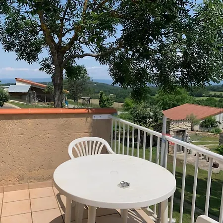 In Saint-beauzire With Garden And Private Terrace *